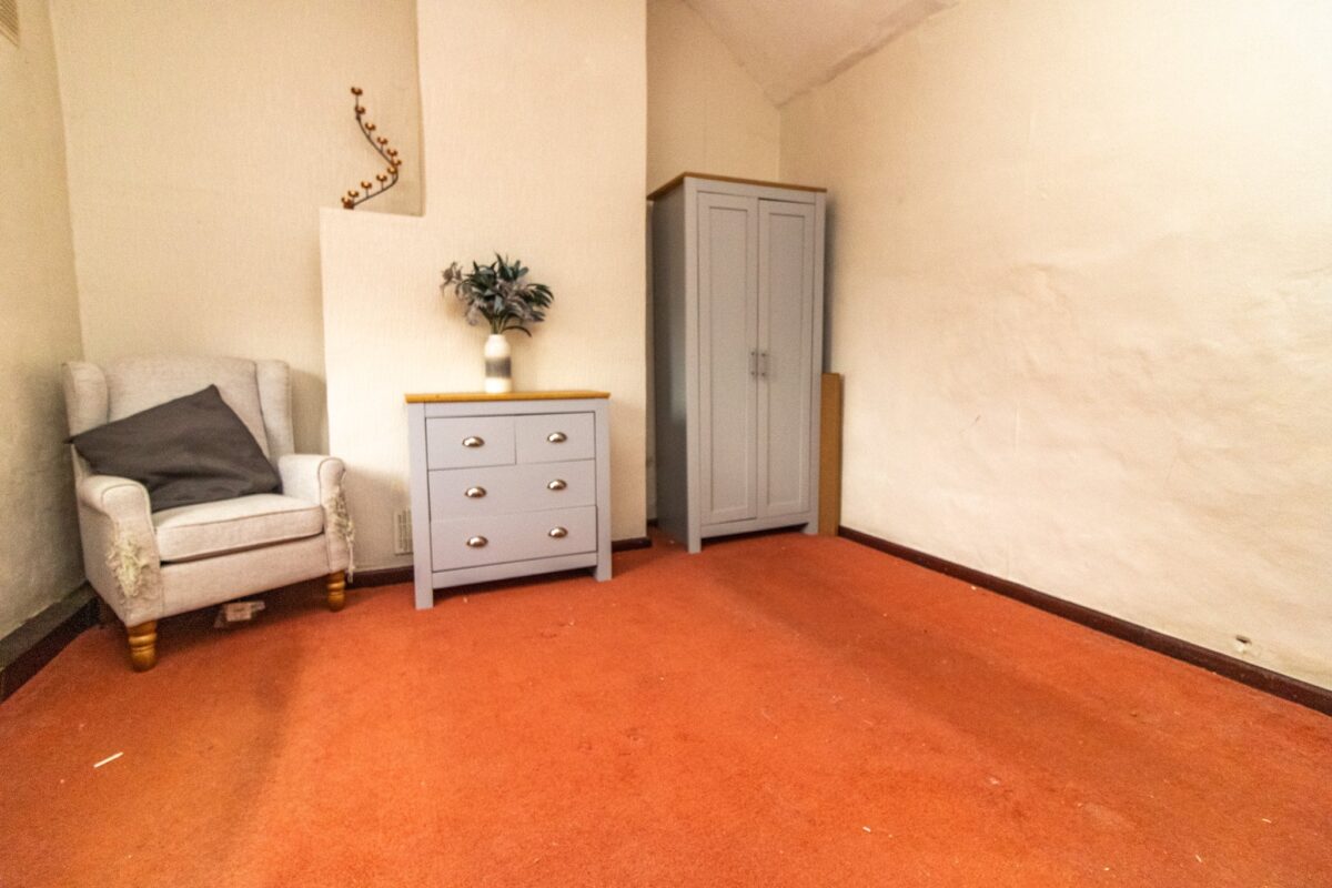 Main Street, Leicester