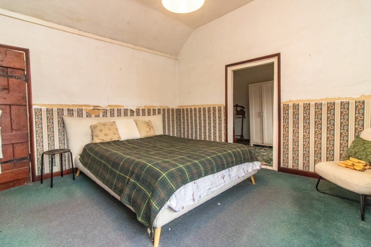 Main Street, Leicester