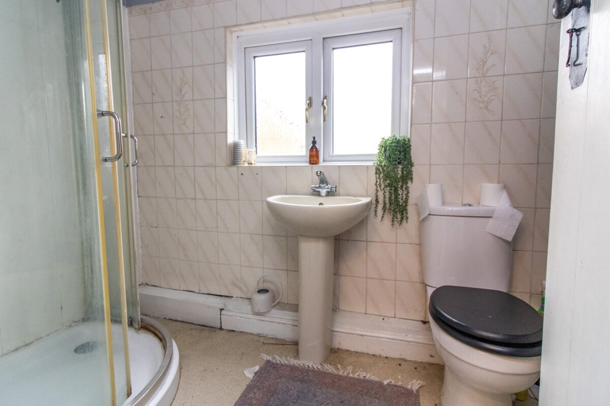 Main Street, Leicester