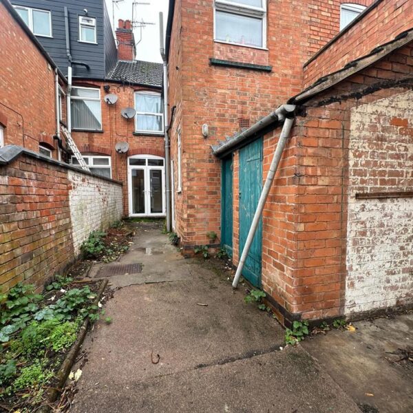 Sweetbriar Road, Leicester