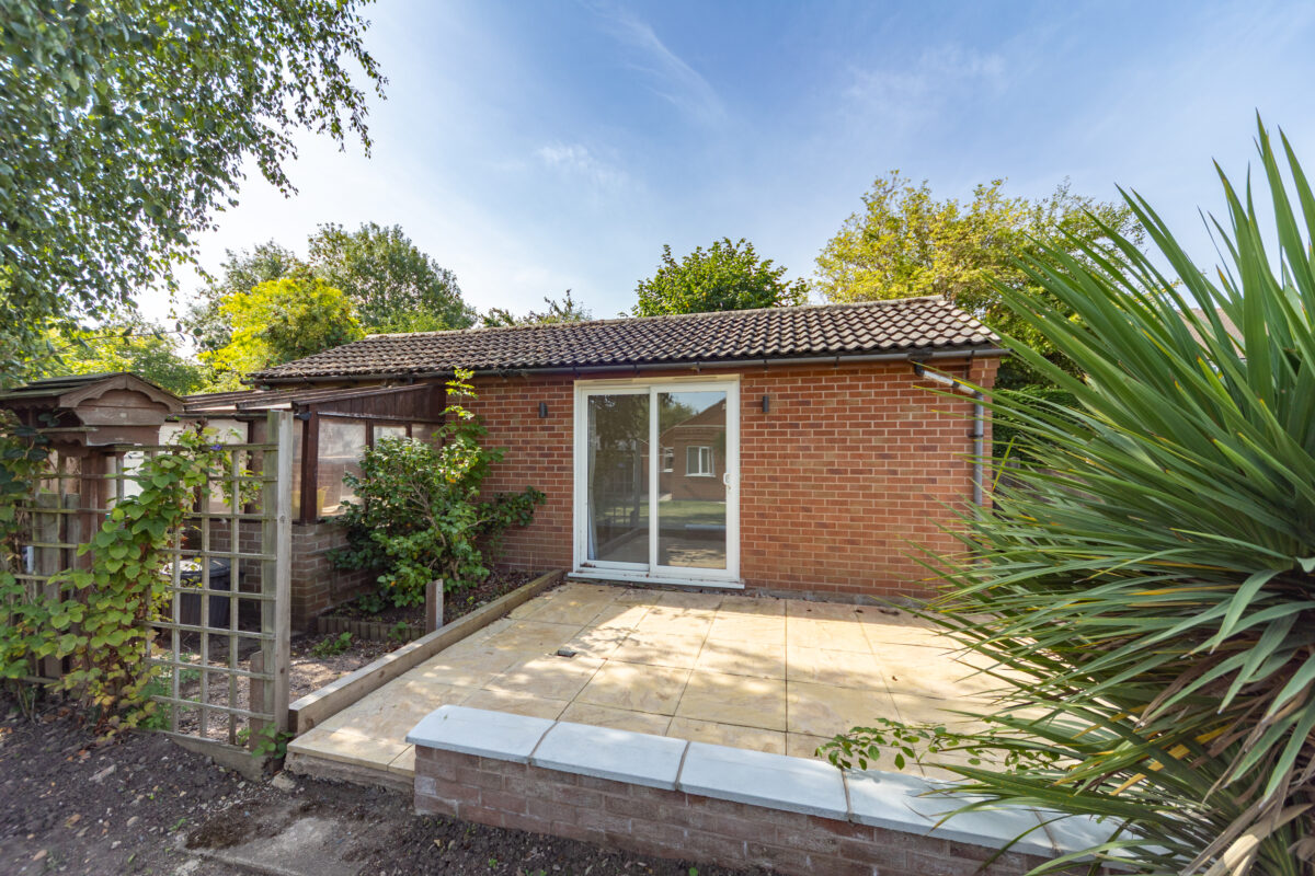 Leicester Road, Quorn, LE12