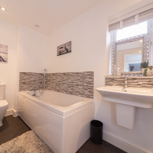 Highland Drive, Loughborough, LE11