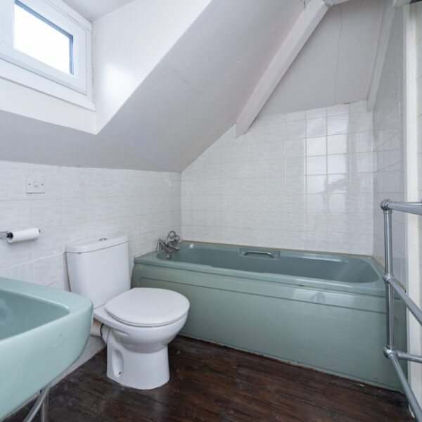 Hathern Road, Long Whatton, LE12