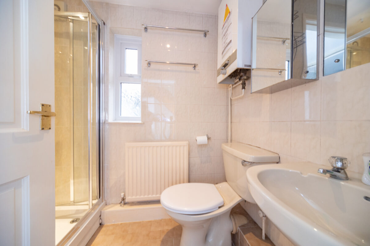 Hathern Road, Long Whatton, LE12