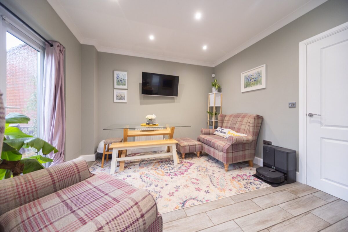 Southfield Avenue, Loughborough