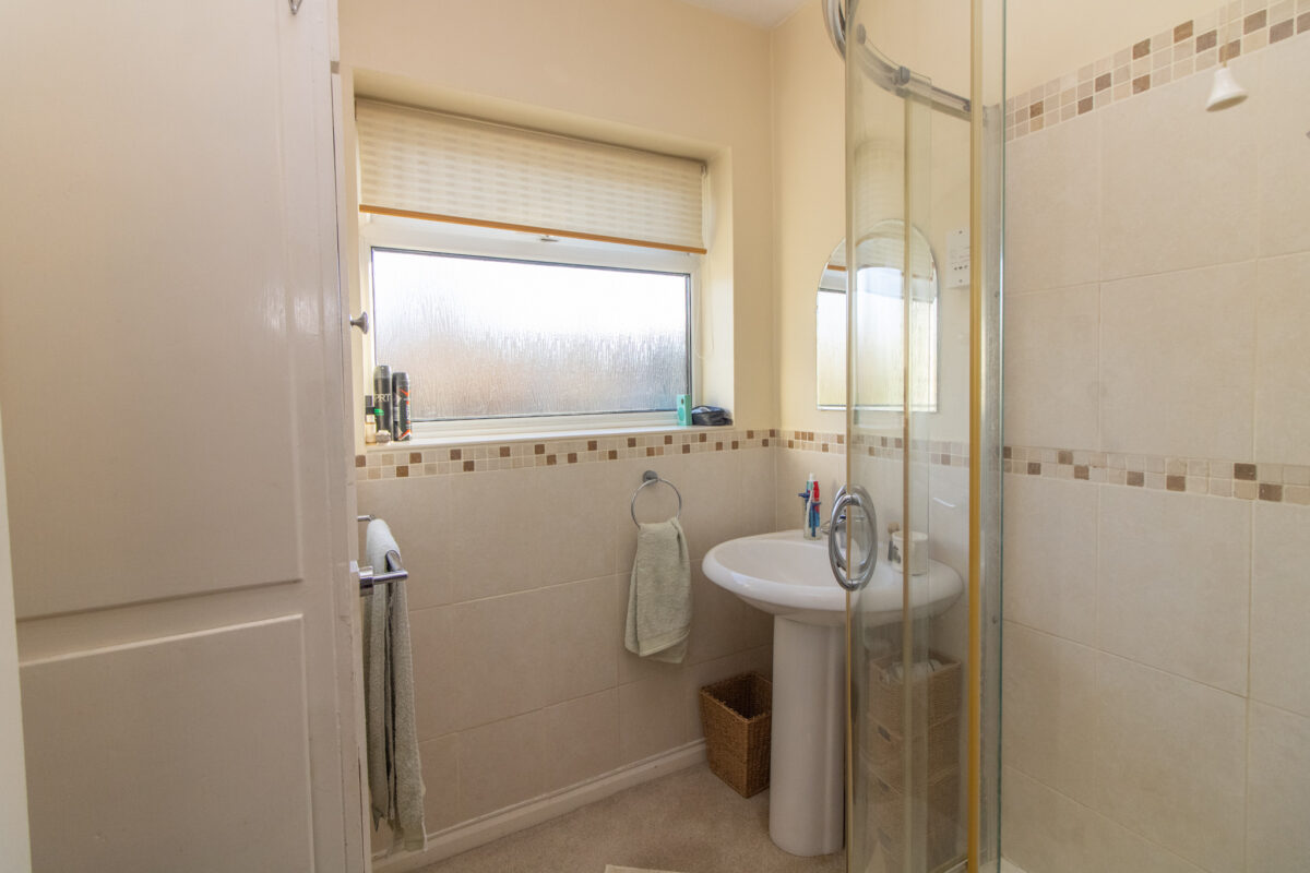 Station Road, Thurnby, LE7