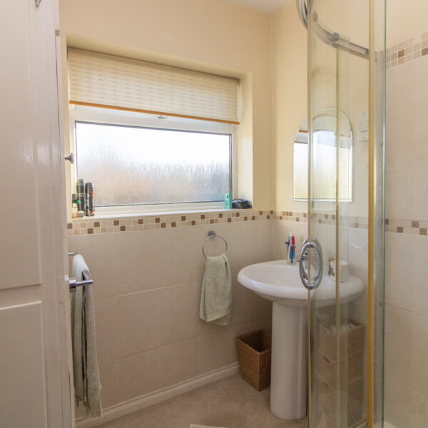 Station Road, Thurnby, LE7