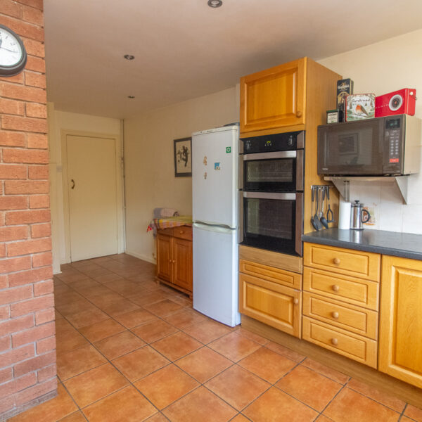 Station Road, Thurnby, LE7