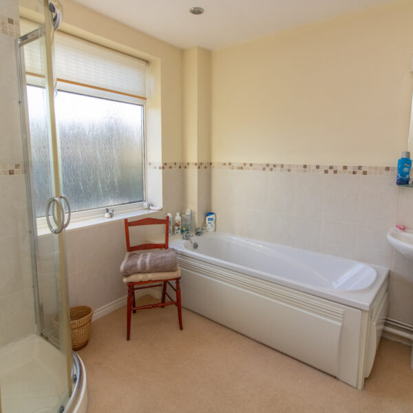 Station Road, Thurnby, LE7