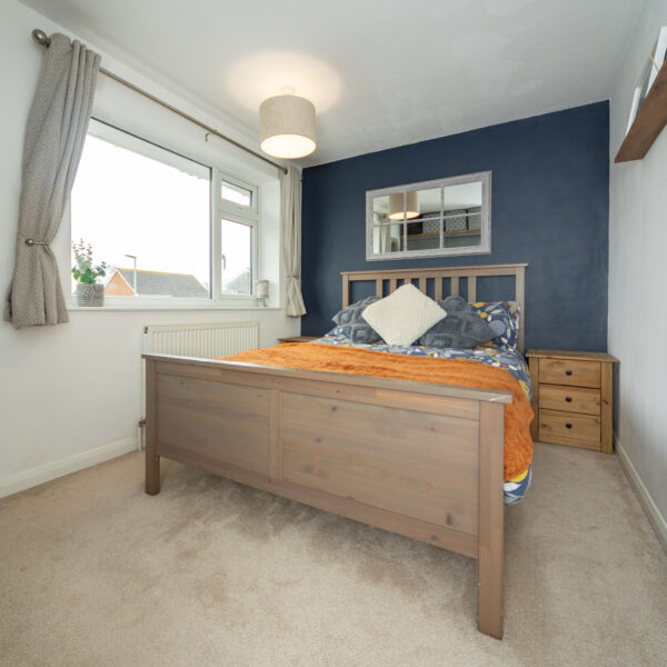 De Verdun Avenue, Belton, LE12