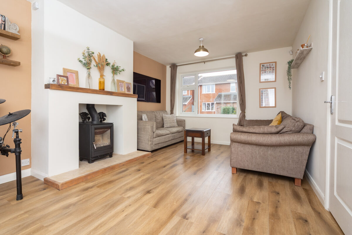 De Verdun Avenue, Belton, LE12