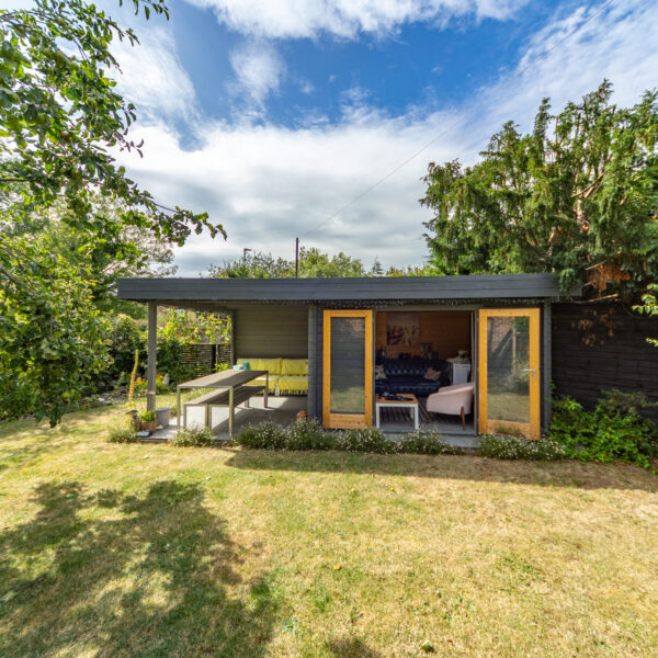 Valley Road, Loughborough, LE11