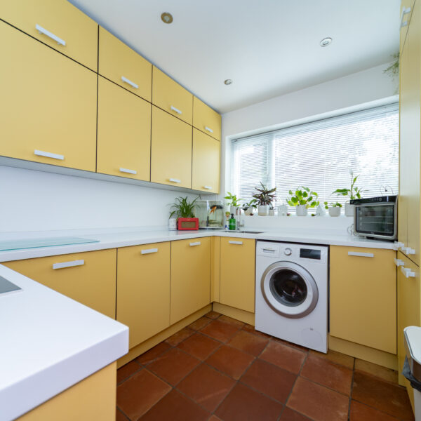 Valley Road, Loughborough, LE11