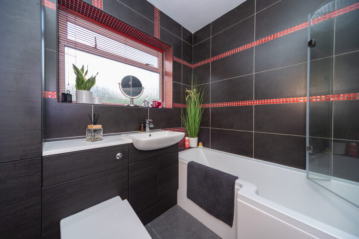 Valley Road, Loughborough, LE11