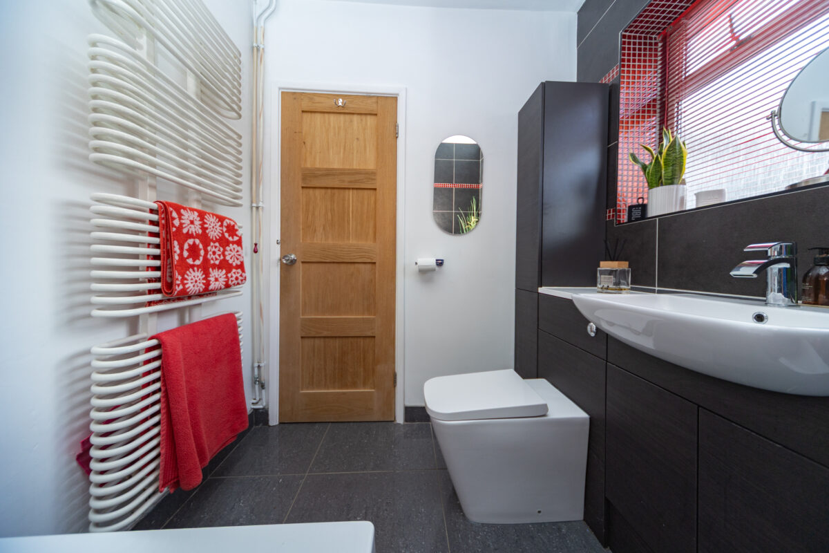 Valley Road, Loughborough, LE11