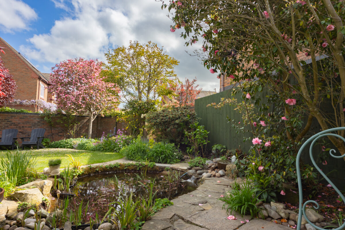 Nursery End, Loughborough, LE11