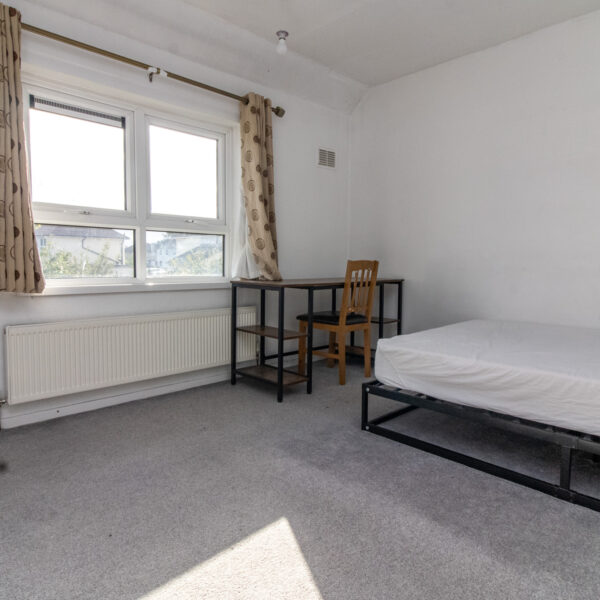 Cashmore View, Leicester, LE4