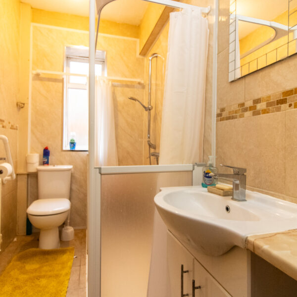 West Walk, West Court West Walk, LE1