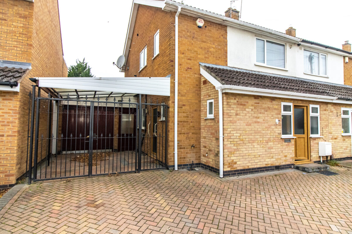 Barnstaple Road, Leicester, LE5