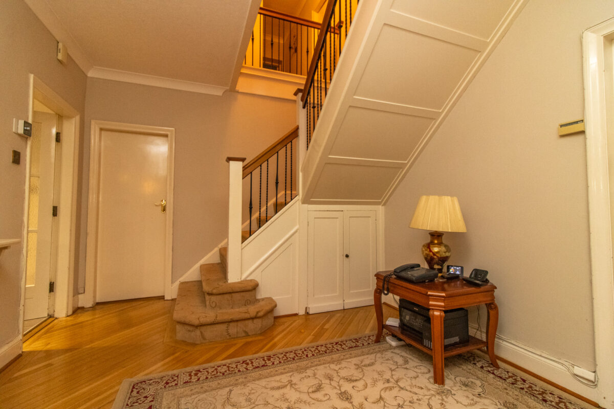 Stoughton Road, Oadby, LE2