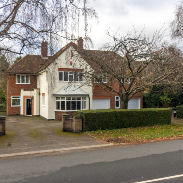 Stoughton Road, Oadby, LE2