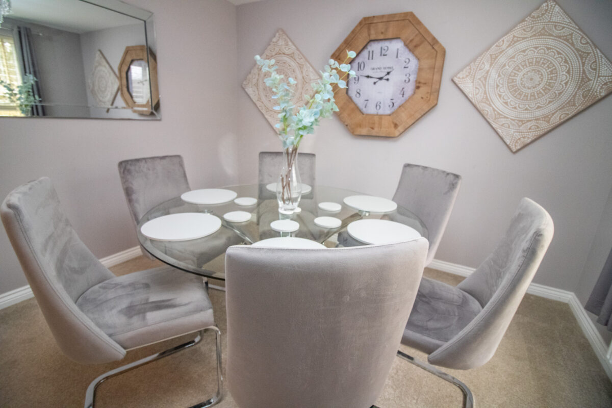 Exeter Close, Syston, LE7