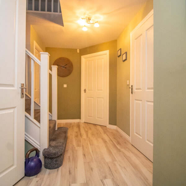 Exeter Close, Syston, LE7