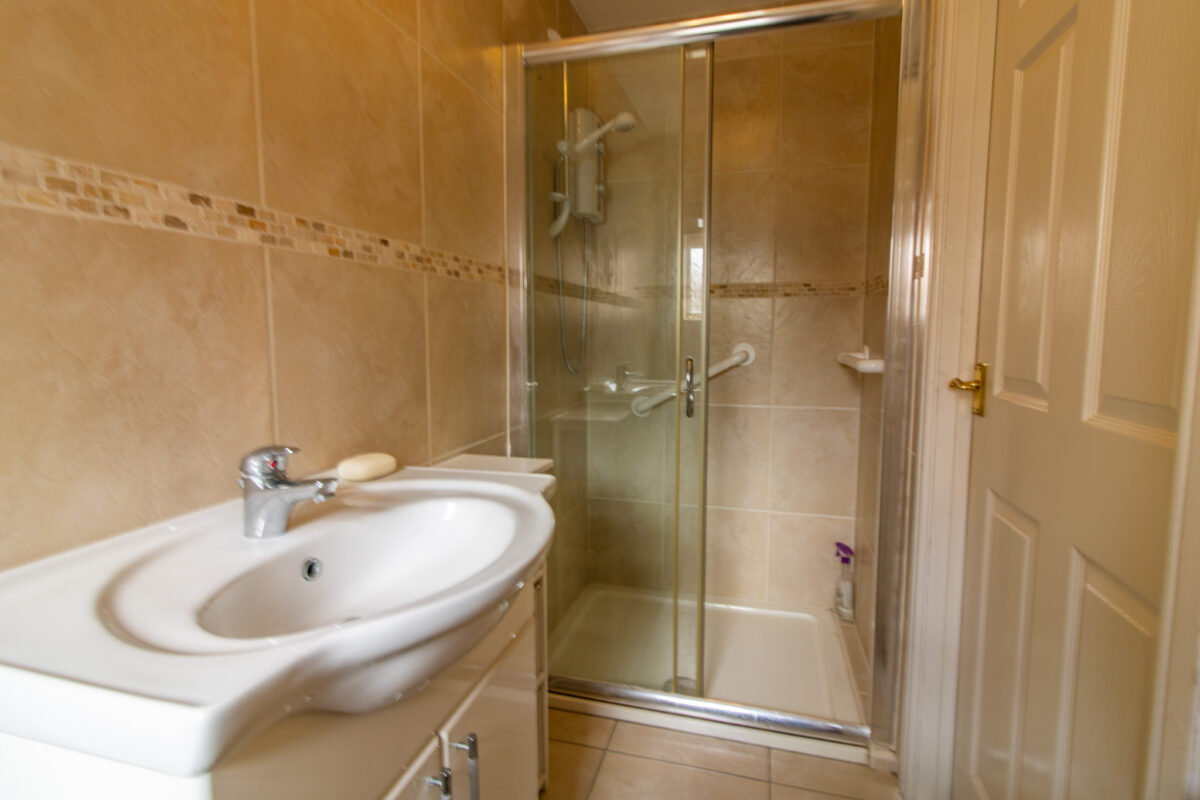 Firfield Avenue, Birstall, LE4