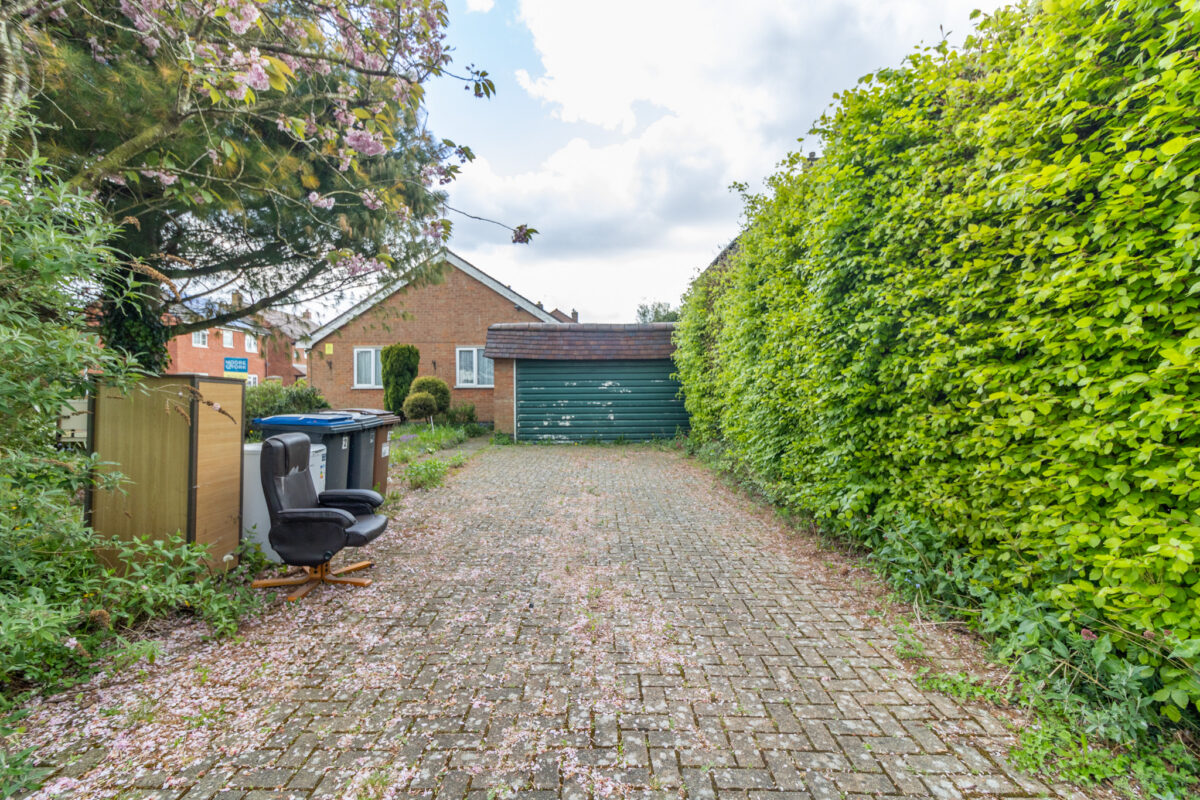 Maple Way, Desford, LE9