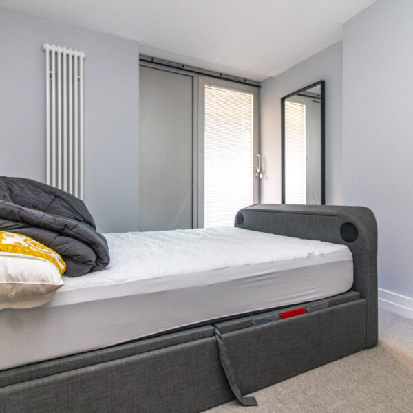 Shires Lane, Leicester, LE1