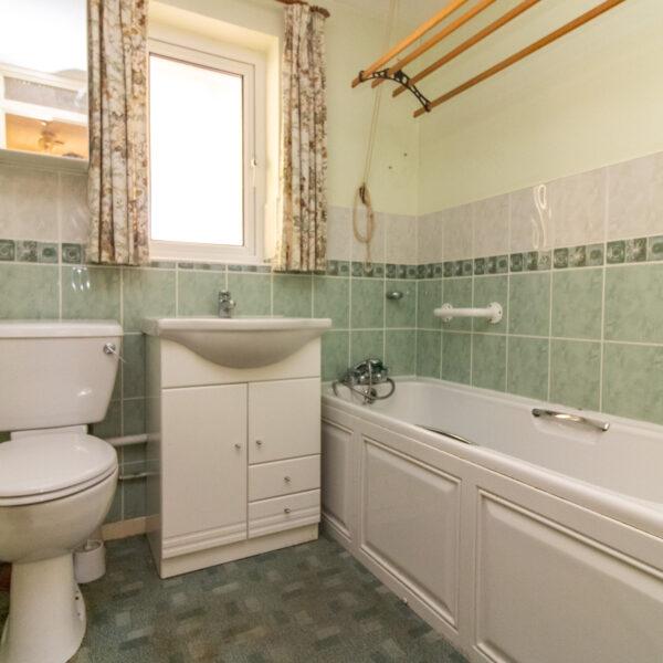 Hardwick Court, Leicester, LE3