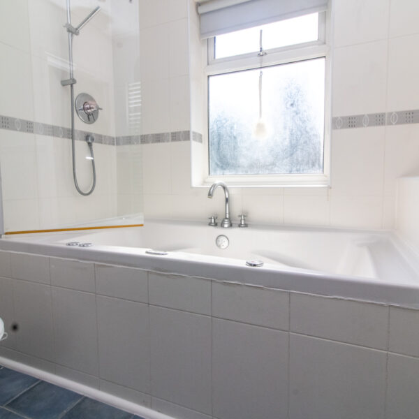 Meredith Road, Leicester, LE3