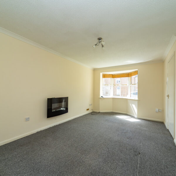 Acacia Close, Leicester Forest East, LE3