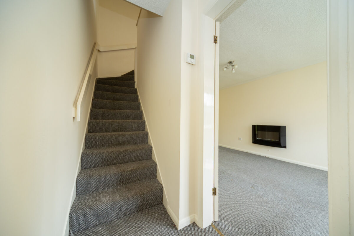 Acacia Close, Leicester Forest East, LE3