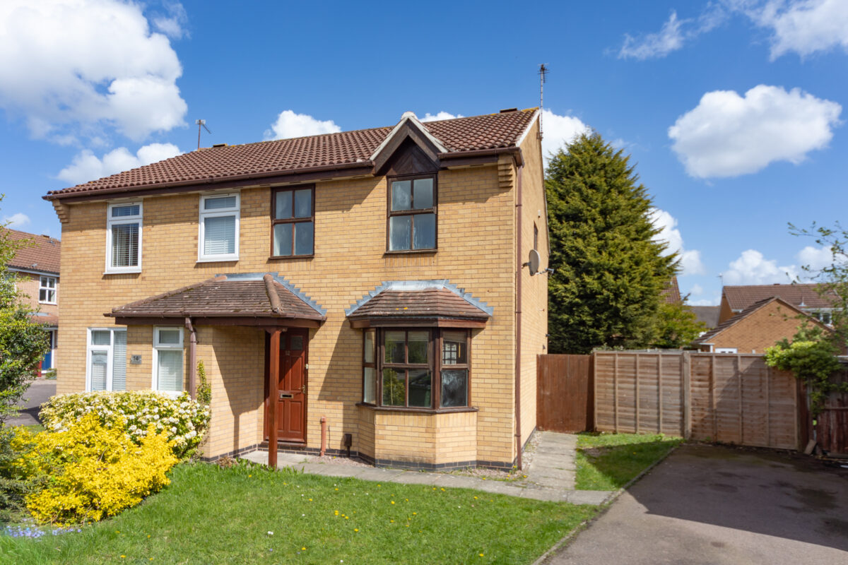 Acacia Close, Leicester Forest East, LE3
