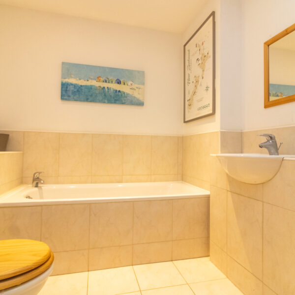 26 De Montfort Street, Leicester, LE1