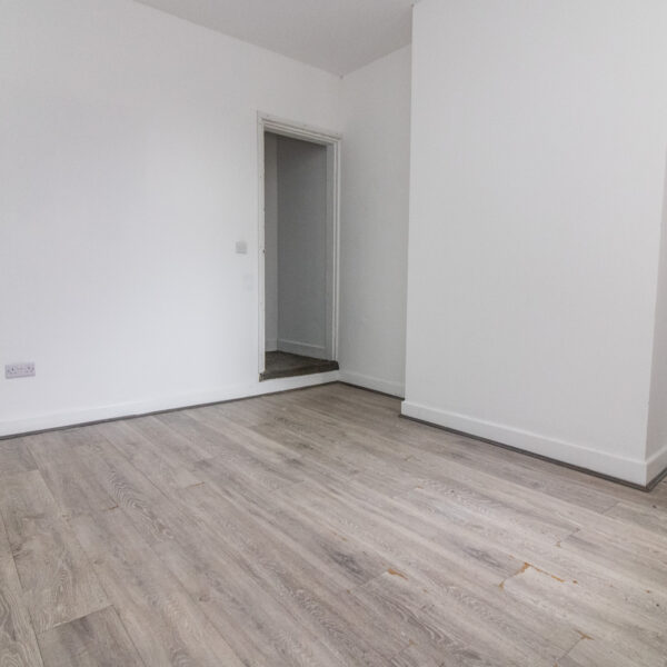 Narborough Road, Leicester, LE3