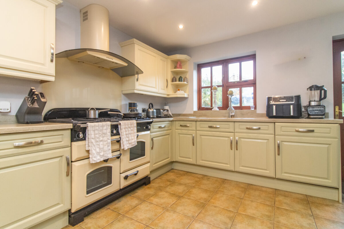 Somerset Drive, Glenfield, LE3