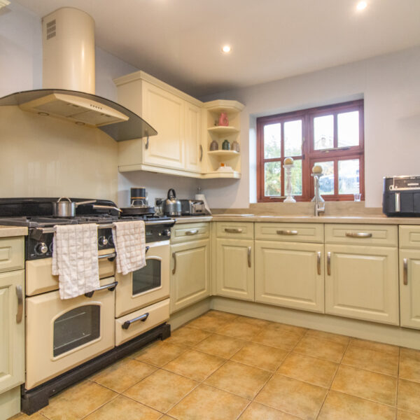 Somerset Drive, Glenfield, LE3