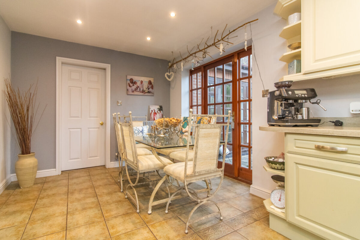 Somerset Drive, Glenfield, LE3