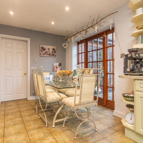 Somerset Drive, Glenfield, LE3