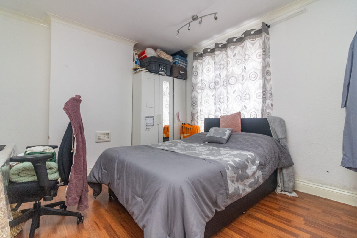 St. Saviours Road, Leicester, LE5