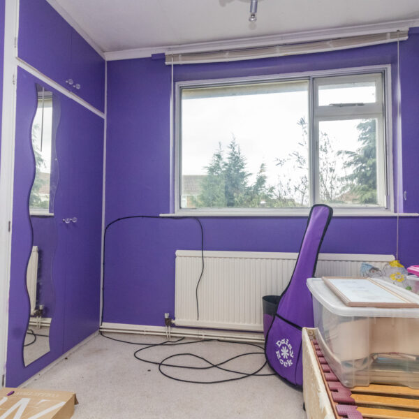 Fishponds Close, Glenfield, LE3