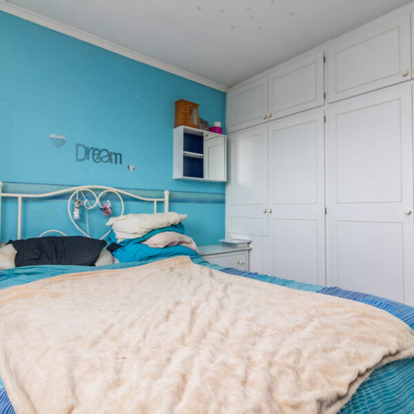 Fishponds Close, Glenfield, LE3