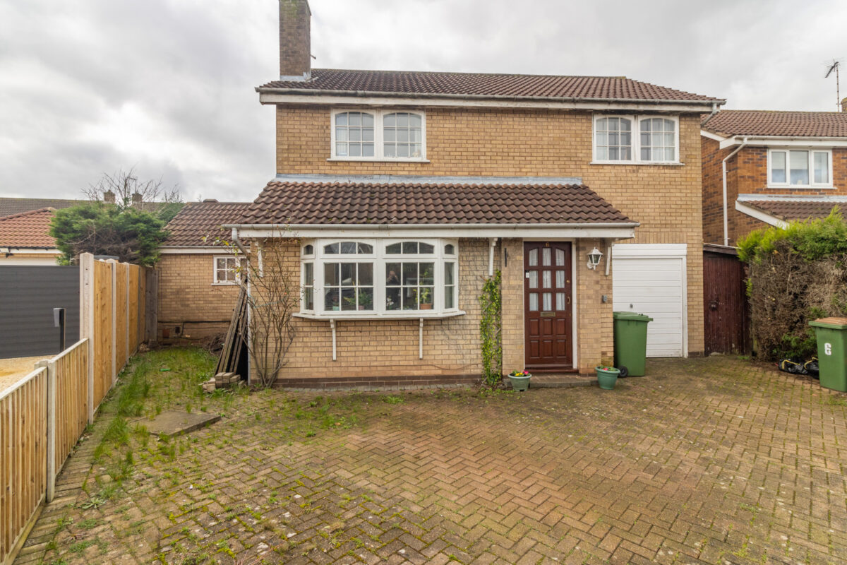 Fishponds Close, Glenfield, LE3