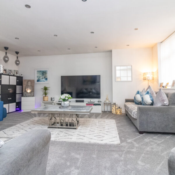 Barton Road, Leicester, LE3