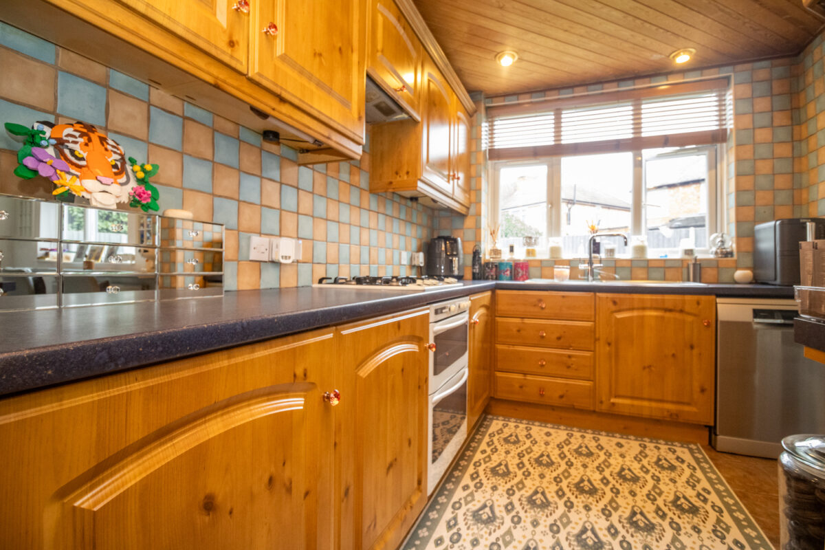 Barton Road, Leicester, LE3