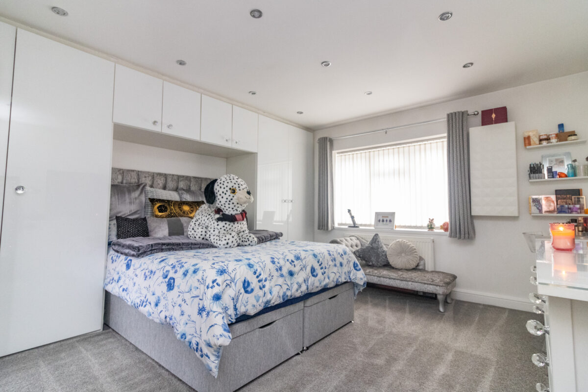 Barton Road, Leicester, LE3