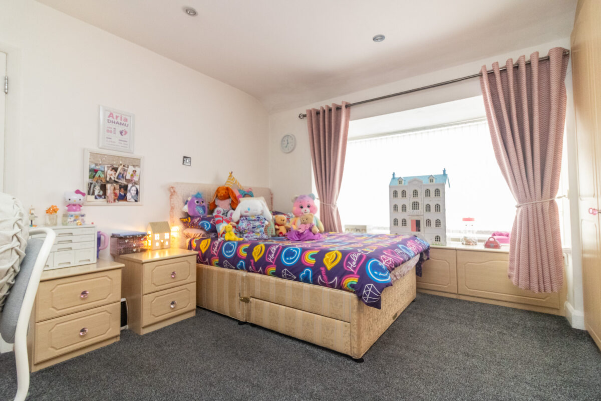 Barton Road, Leicester, LE3