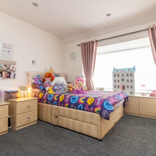 Barton Road, Leicester, LE3